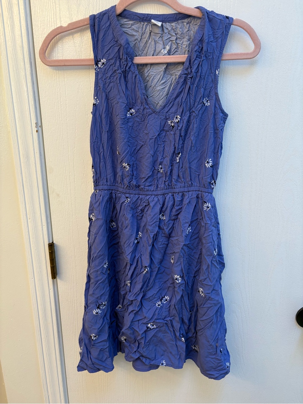 Old Navy Blue Floral Smocked Bodice Dress